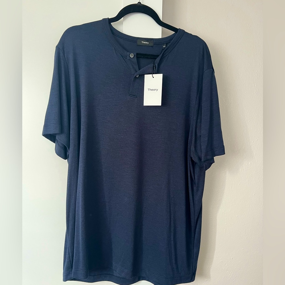 Men’s Theory Shirt